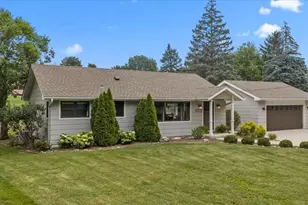 27W116 48th St, Naperville, IL 60563 - Photo 4