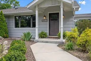 27W116 48th St, Naperville, IL 60563 - Photo 2