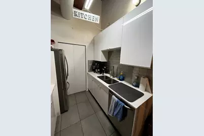 331 S Peoria Street #304, Chicago, IL 60607 - Photo 8
