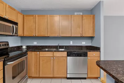 30 E Huron Street #3510, Chicago, IL 60611 - Photo 10