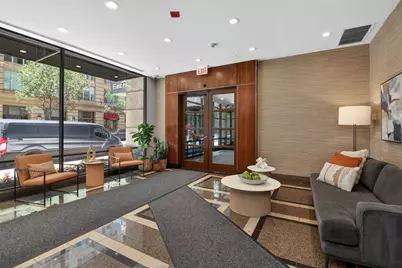 30 E Huron Street #3510, Chicago, IL 60611 - Photo 4