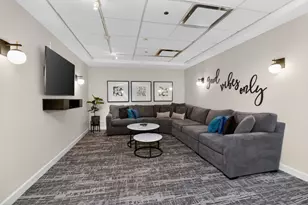 30 E Huron St, Chicago, IL 60611 - Photo 26