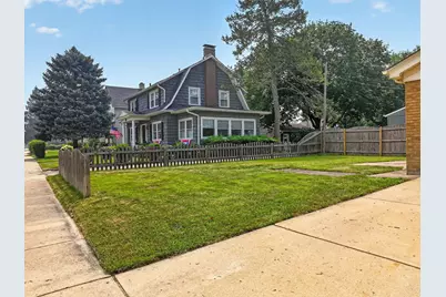 649 N Spring Street, Elgin, IL 60120 - Photo 4