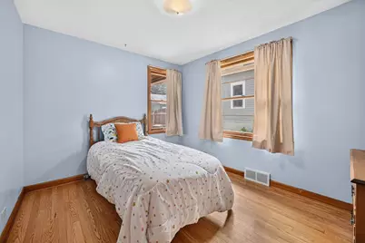 649 N Spring Street, Elgin, IL 60120 - Photo 24