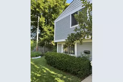 889 Oxford Place #889, Wheeling, IL 60090 - Photo 1