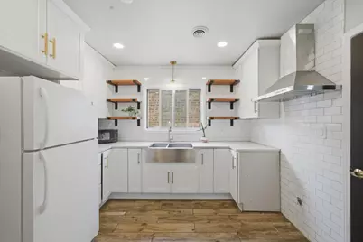 2928 N Mobile Avenue, Chicago, IL 60634 - Photo 10