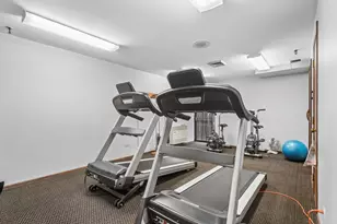 7201 N Lincoln Ave, Lincolnwood, IL 60712 - Photo 6