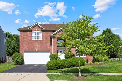 2900 Kelly Drive, Elgin, IL 60124 - Photo 2