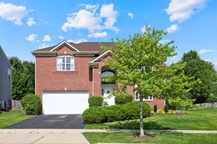 2900 Kelly Dr, Elgin, IL 60124 - Photo 2