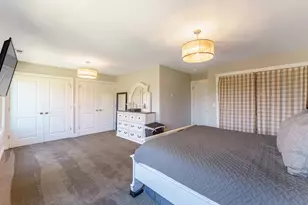 2030 N 72nd Ct, Elmwood Park, IL 60707 - Photo 16