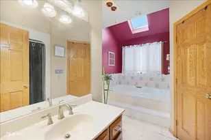 365 E Pine Meadow Ct, Morris, IL 60450 - Photo 26