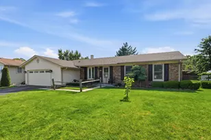 1503 Haise Ln, Elk Grove Village, IL 60007 - Photo 1