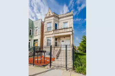 1130 S Sacramento Boulevard, Chicago, IL 60612 - Photo 2
