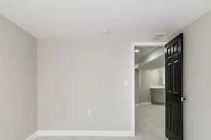 1130 S Sacramento Blvd, Chicago, IL 60612 - Photo 22