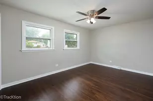 579 Coolidge Ave, Glen Ellyn, IL 60137 - Photo 10