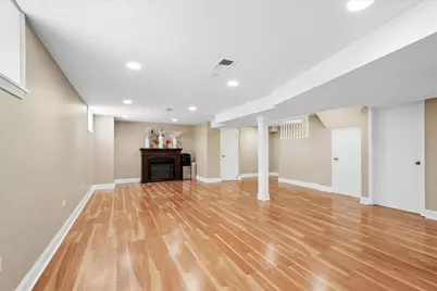 2924 W Jerome Street, Chicago, IL 60645 - Photo 36