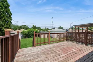 2924 W Jerome St, Chicago, IL 60645 - Photo 42