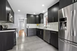 2924 W Jerome St, Chicago, IL 60645 - Photo 18