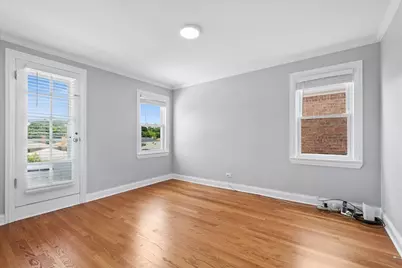 2924 W Jerome Street, Chicago, IL 60645 - Photo 26