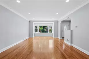 2924 W Jerome St, Chicago, IL 60645 - Photo 4