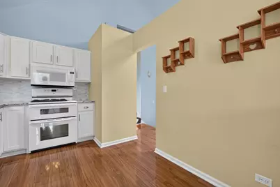 2005 Sutton Court, Joliet, IL 60435 - Photo 10