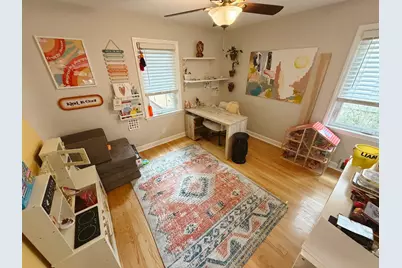 4921 W Catalpa Avenue, Chicago, IL 60630 - Photo 14