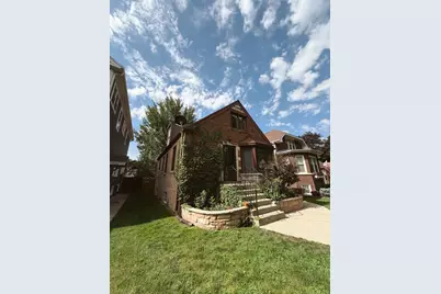 4921 W Catalpa Avenue, Chicago, IL 60630 - Photo 2