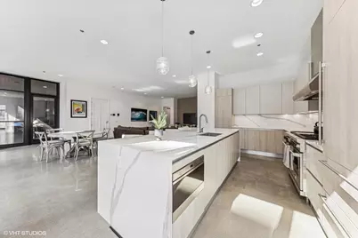 900 W Washington Boulevard #2E, Chicago, IL 60607 - Photo 6