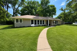 230 Mantua St, Park Forest, IL 60466 - Photo 1