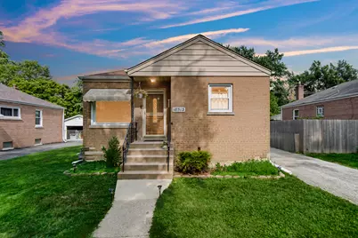 18513 Martin Avenue, Homewood, IL 60430 - Photo 1