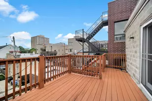 1214 W Ohio St, Chicago, IL 60642 - Photo 36