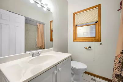 1214 W Ohio Street, Chicago, IL 60642 - Photo 8