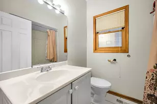 1214 W Ohio St, Chicago, IL 60642 - Photo 8