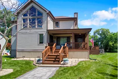25138 W Lake Avenue, Ingleside, IL 60041 - Photo 1