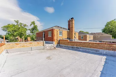 1910 N 74th Avenue, Elmwood Park, IL 60707 - Photo 18