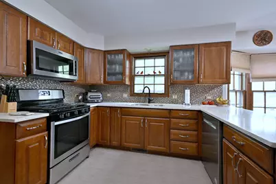 27W168 Chartwell Drive, Winfield, IL 60190 - Photo 12