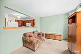 909 Four Seasons Blvd, Aurora, IL 60504 - Photo 14