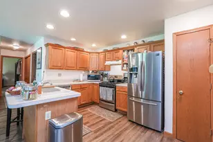 4 Dani Ct, Manteno, IL 60950 - Photo 10