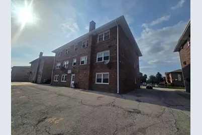 7101 W 99th Street, Chicago Ridge, IL 60415 - Photo 4