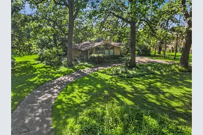 3001 S Brockway Street, Rolling Meadows, IL 60008 - Photo 1