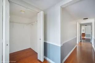 2511 E 76th St, Chicago, IL 60649 - Photo 10