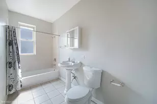 2511 E 76th St, Chicago, IL 60649 - Photo 18