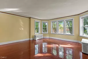 6728 N Bosworth Ave, Chicago, IL 60626 - Photo 4