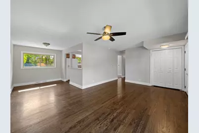 415 Tennyson Road, Bartlett, IL 60103 - Photo 4