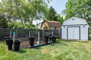 3002 Highland Ct, Winthrop Harbor, IL 60096 - Photo 36