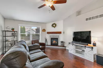 163 Jackson Boulevard, Sycamore, IL 60178 - Photo 4