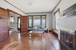 402 W 3rd St, Armington, IL 61721 - Photo 8