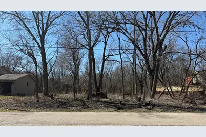 1 E Hilltop Boulevard, McHenry, IL 60050 - Photo 2