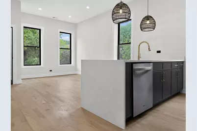 1416 N Maplewood Avenue #2, Chicago, IL 60622 - Photo 2