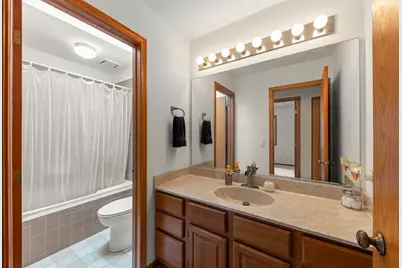 1161 Wakefield Lane, Bartlett, IL 60103 - Photo 16